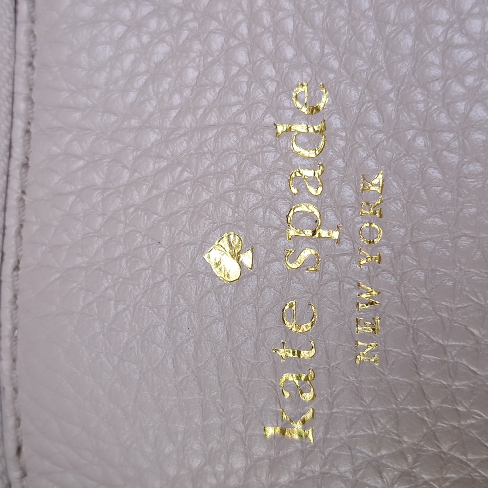 Kate Spade Leather Dove Gray, Gold Hardware NEW EXCELLENT CONDITION - Picture 13 of 13